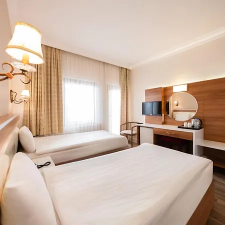 Iris & Hotel