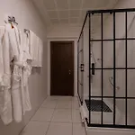 Iris & Hotel 4*