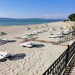 Hotel Iris & 4*