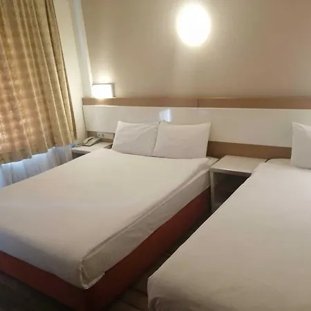 Hotel Iris &