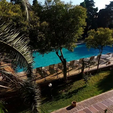Iris Hotel&spa Hotel 4*